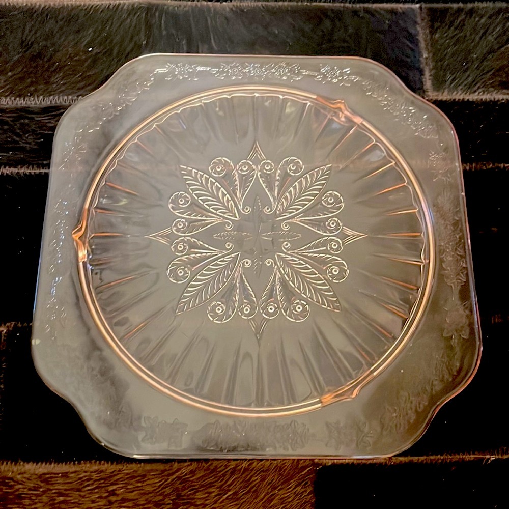 Vintage pink depression glass plate/trivet